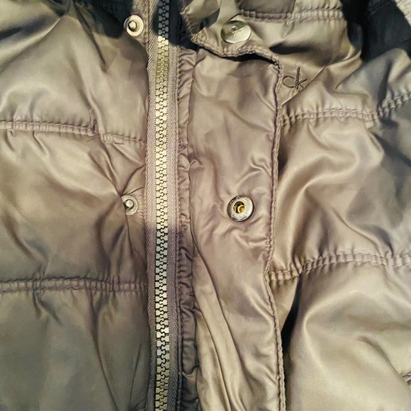 Calvin Klein Jeans Hooded Puffer Winter Jacket - Picture 7 of 9